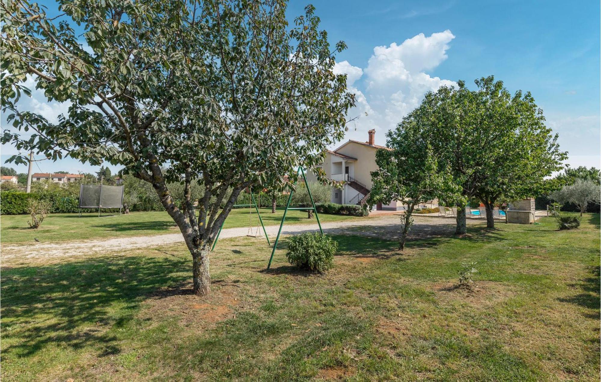 Holiday home Anzici Cr Višnjan Esterno foto